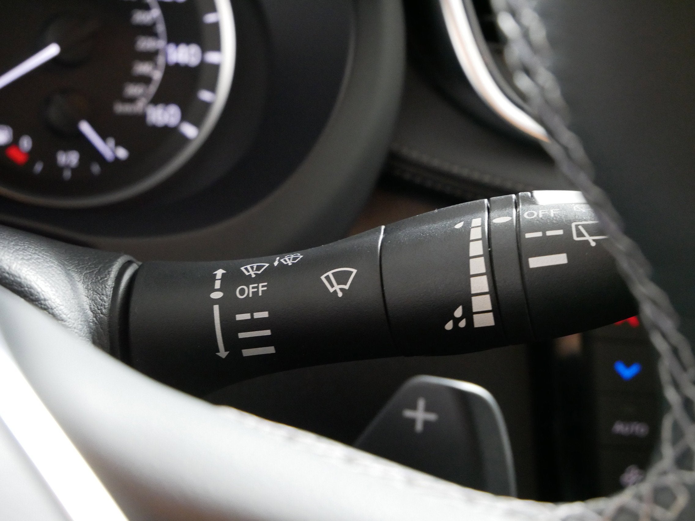 2025 INFINITI QX50 SPORT