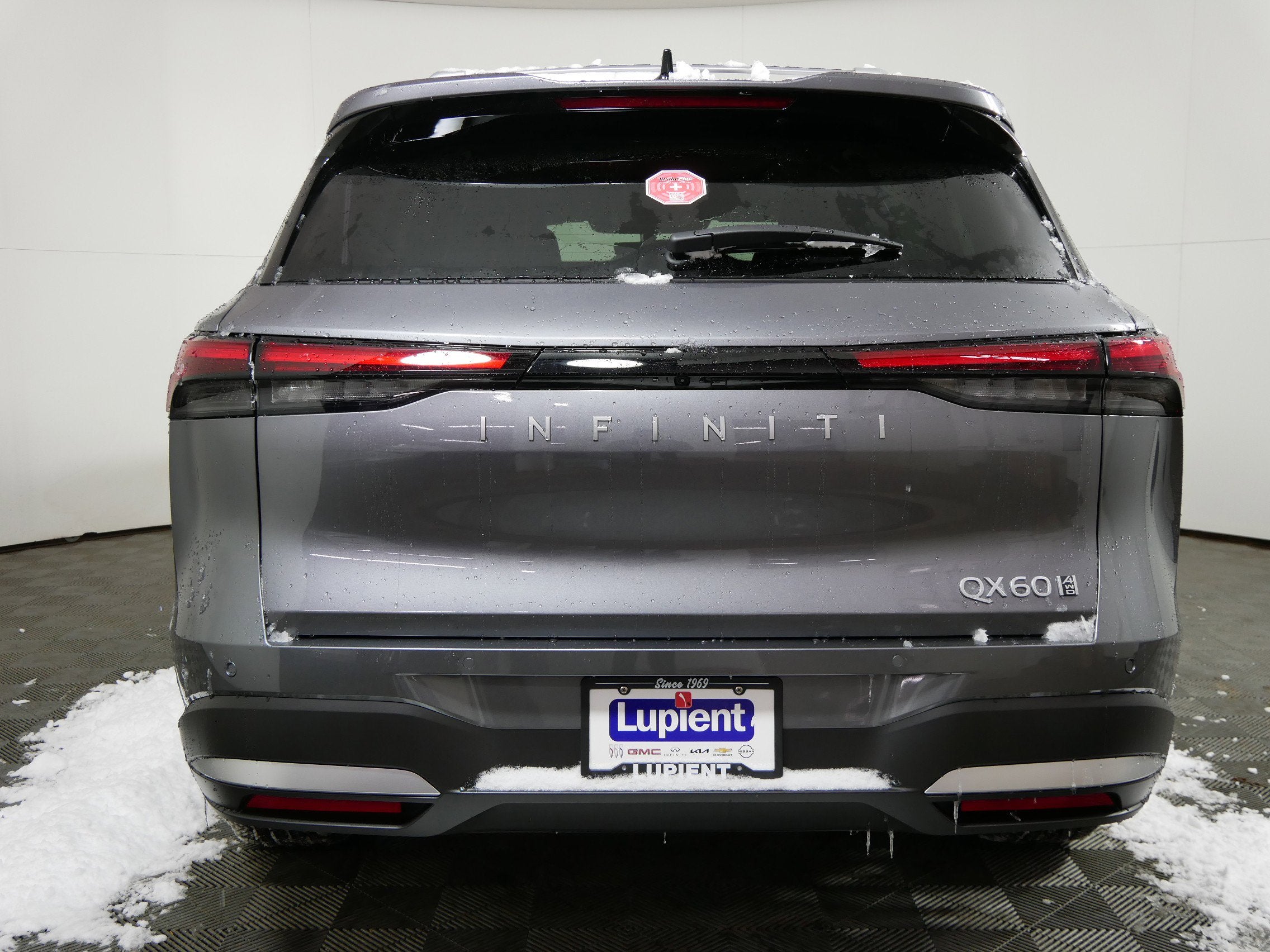 2026 INFINITI QX60 LUXE