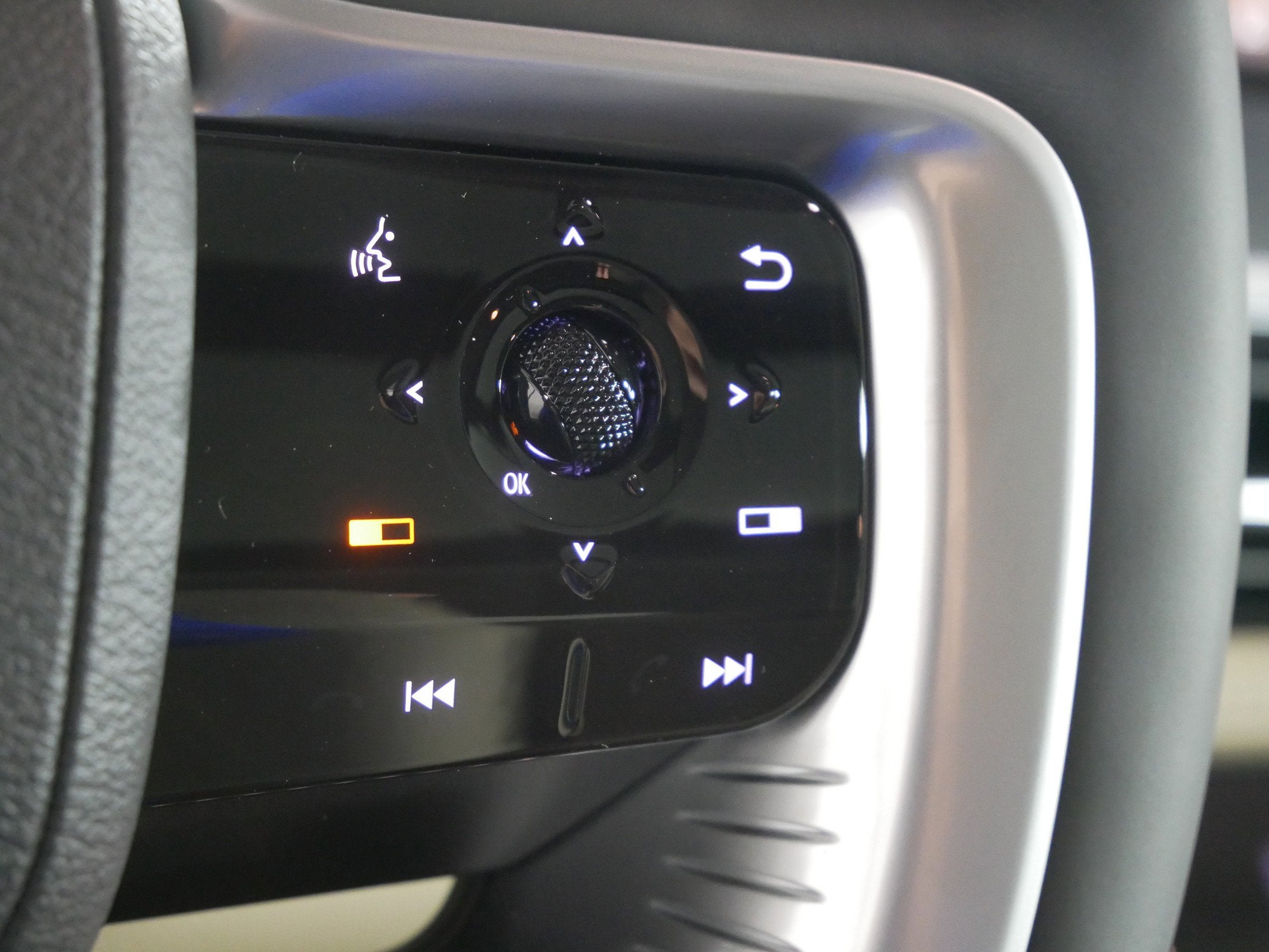 2026 INFINITI QX80 PURE