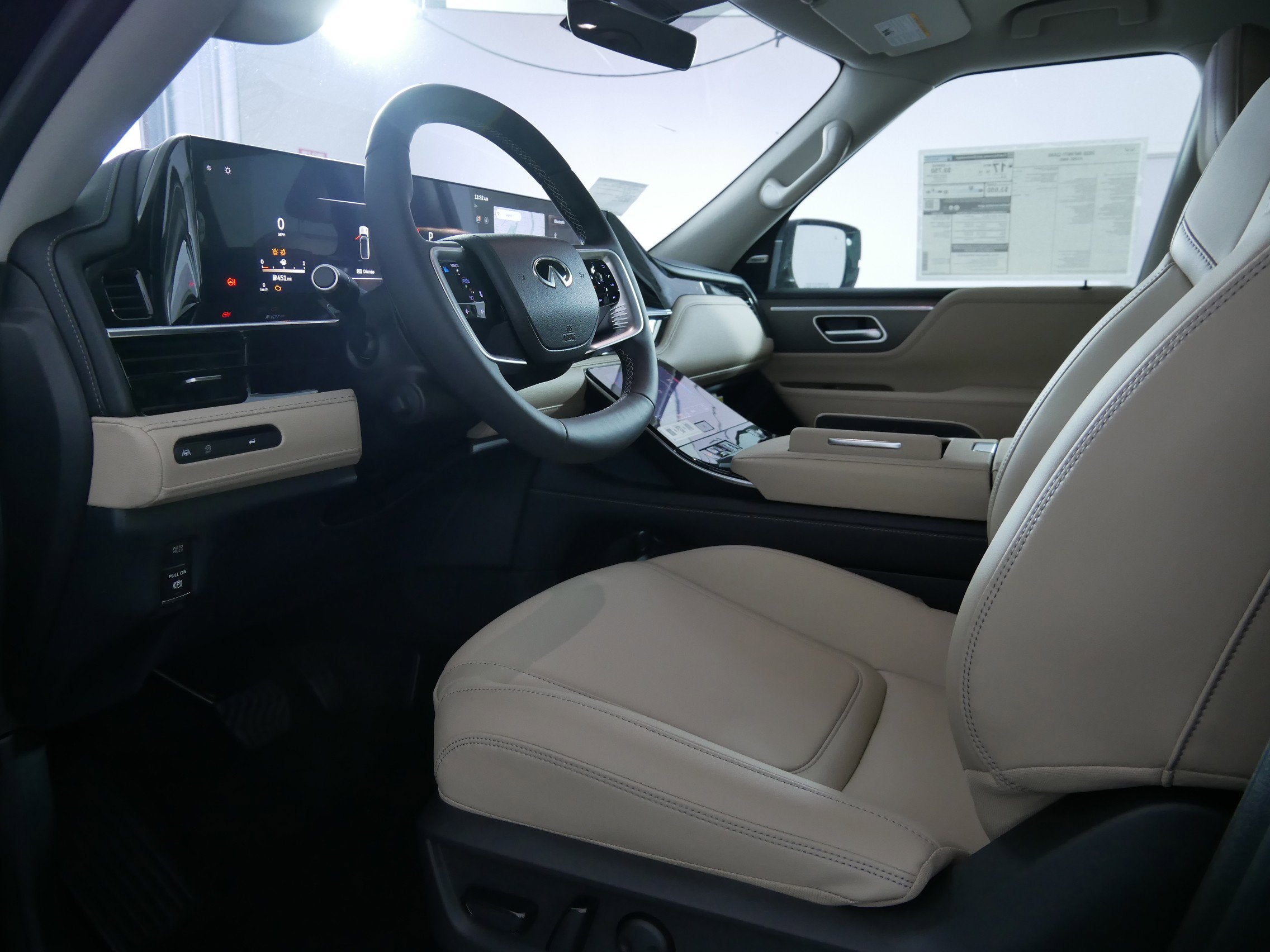 2026 INFINITI QX80 PURE