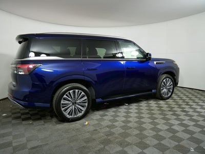 2025 INFINITI QX80 LUXE