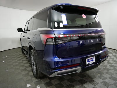 2025 INFINITI QX80 LUXE