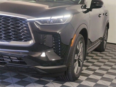 2025 INFINITI QX60 LUXE
