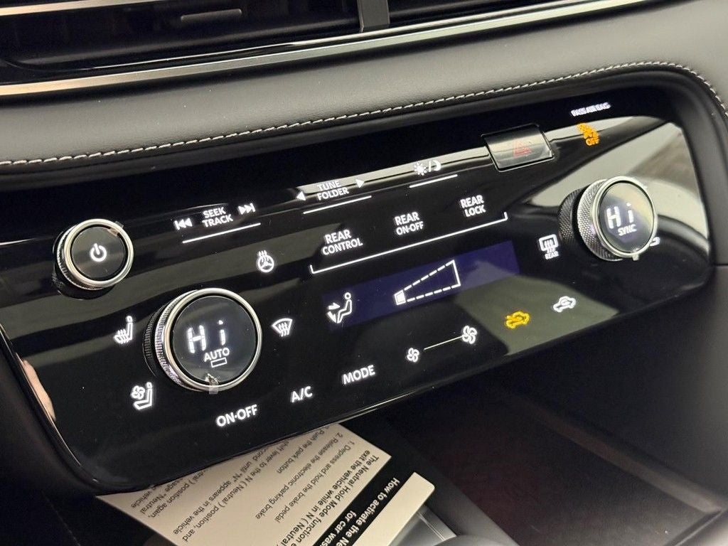 2026 INFINITI QX60 LUXE