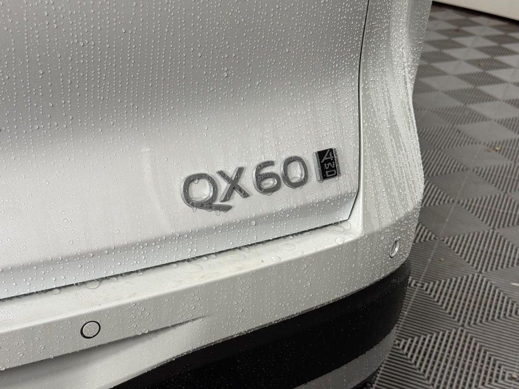 2026 INFINITI QX60 LUXE