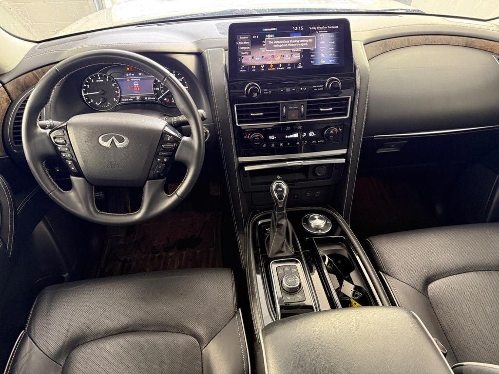 2023 INFINITI QX80 Premium Select