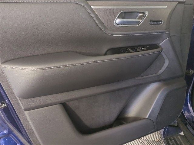 2025 INFINITI QX80 PURE