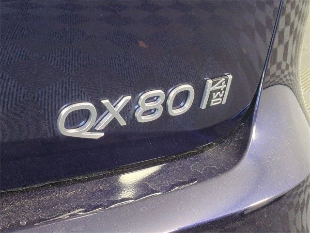 2025 INFINITI QX80 PURE