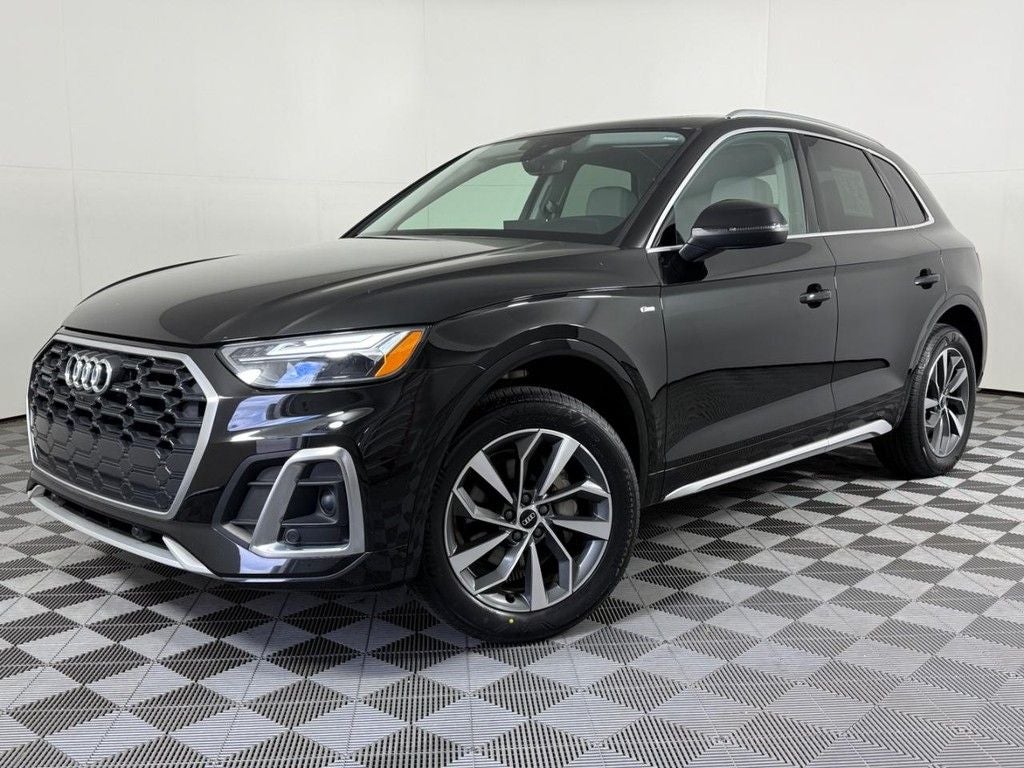 2023 Audi Q5 45 S line Premium quattro