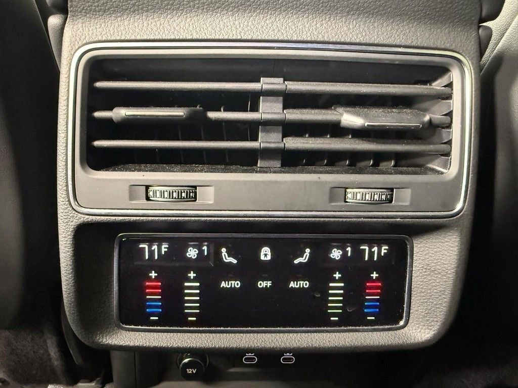 2023 Audi Q8 55 Premium Plus quattro