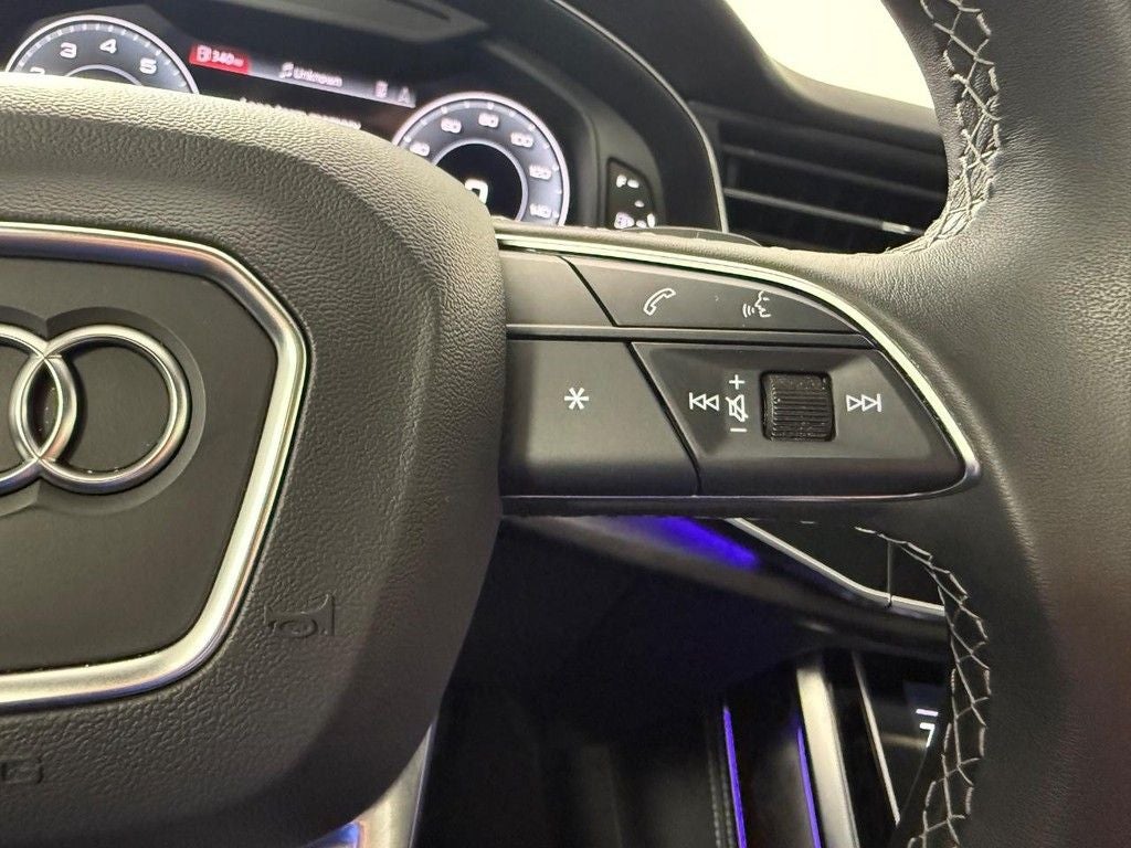2023 Audi Q8 55 Premium Plus quattro