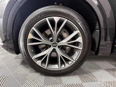2023 Audi Q8 55 Premium Plus quattro