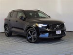 2023 Volvo XC40 B5 Plus Dark Theme