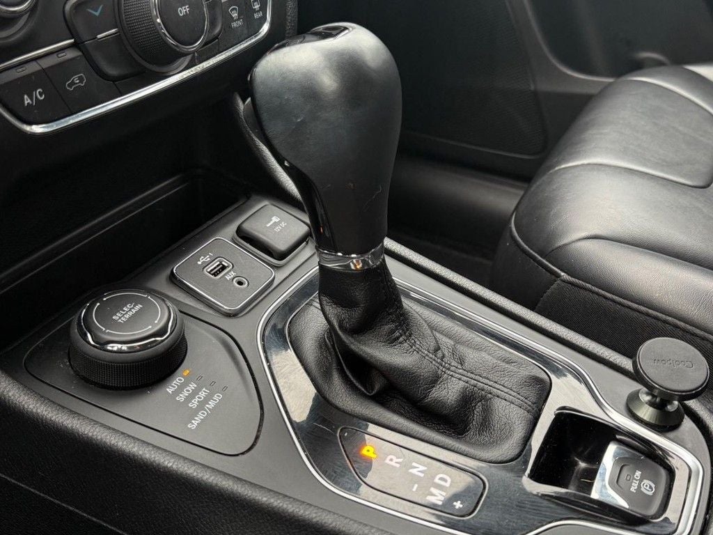 2021 Jeep Cherokee Altitude