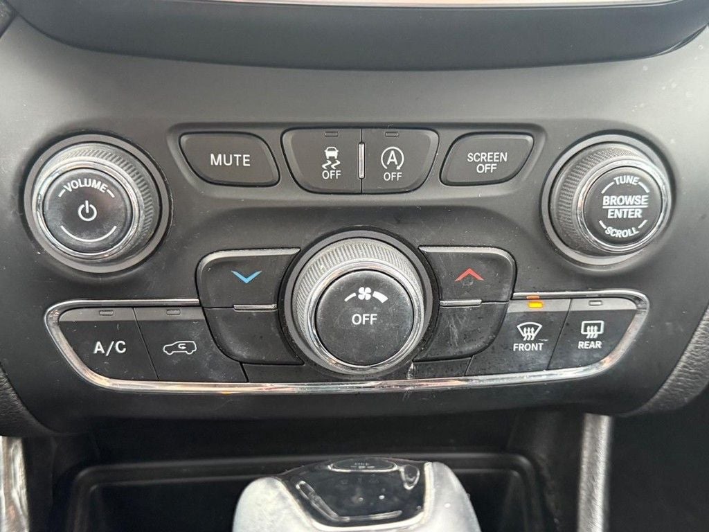 2021 Jeep Cherokee Altitude