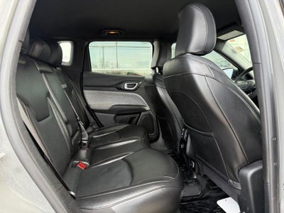 2023 Jeep Compass Latitude Lux