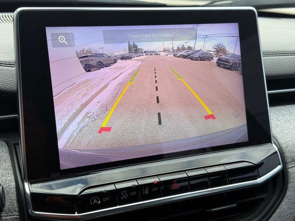 2023 Jeep Compass Latitude Lux