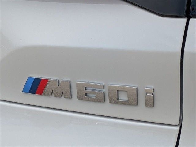 2024 BMW X5 M60i