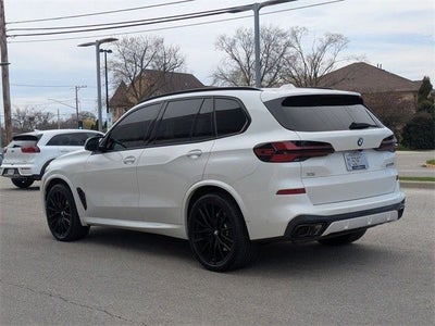 2024 BMW X5 M60i