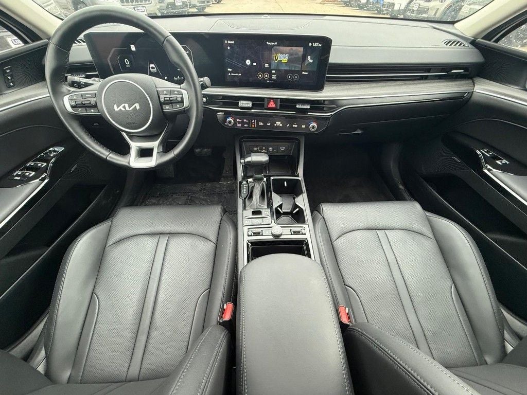 2025 Kia K5 EX
