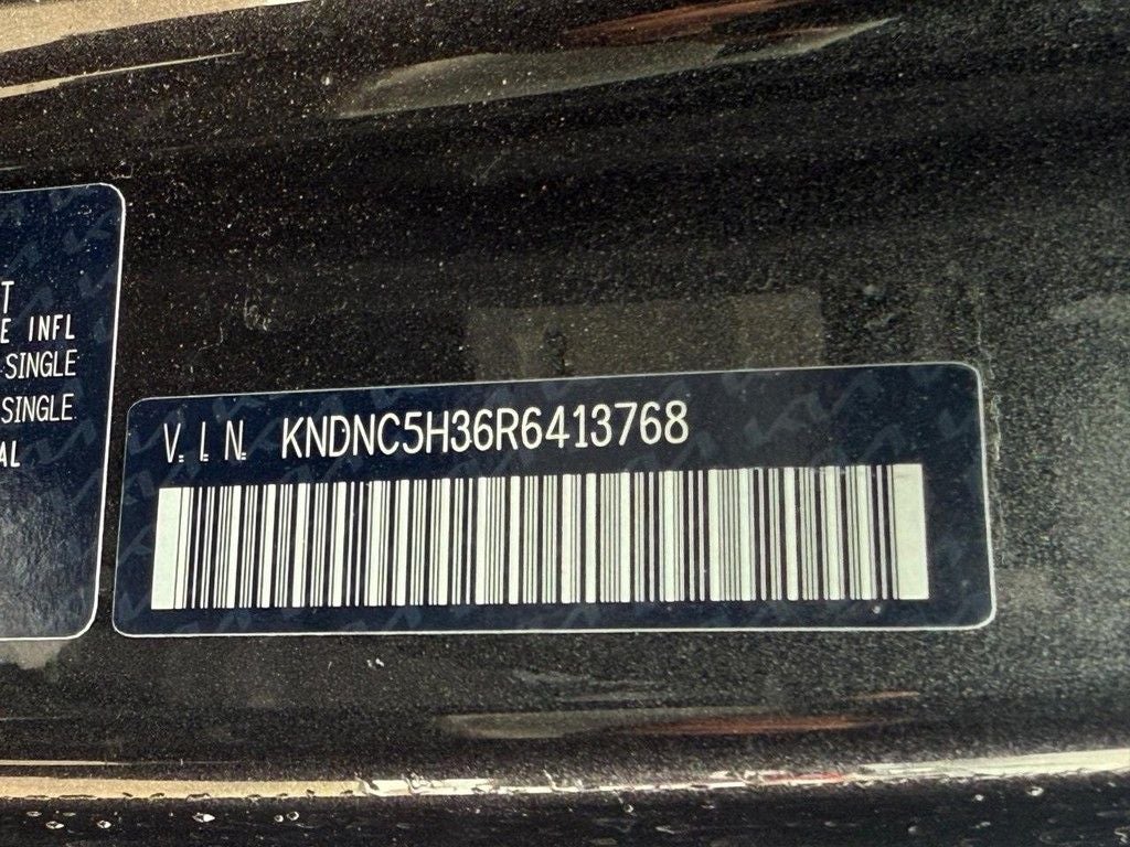 2024 Kia Carnival EX