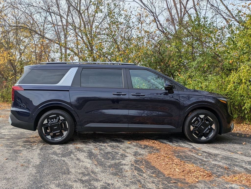2025 Kia Carnival EX
