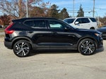 2020 Volvo XC40 R-Design