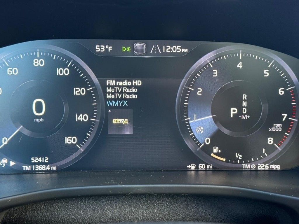 2020 Volvo XC40 R-Design