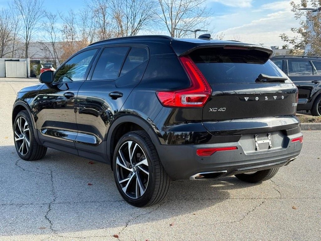 2020 Volvo XC40 R-Design