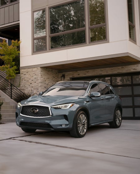 Lupient INFINITI Milwaukee in West Allis WI