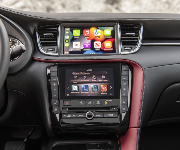 2024 INFINITI QX50 Key Features - WIRELESS APPLE CARPLAY® INTEGRATION | Lupient INFINITI Milwaukee in West Allis WI